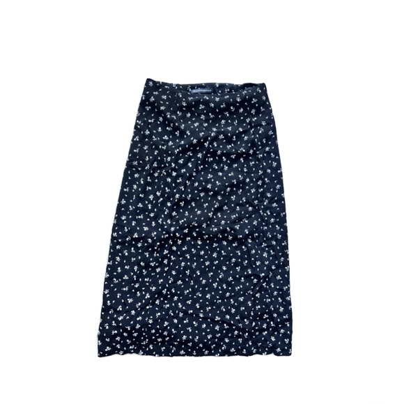 Brandy Melville Black Floral Midi Skirt - Picture 1 of 4